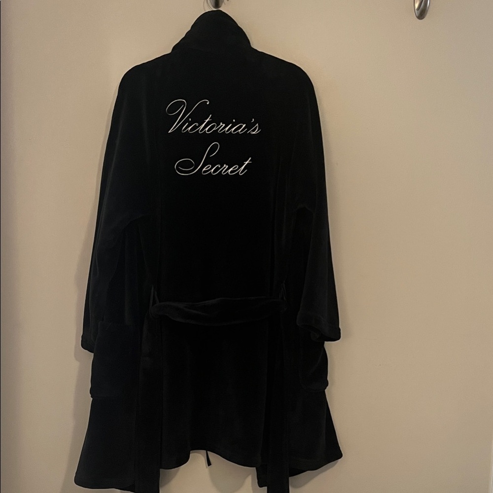 Victoria's Secret Elegant Black Velvet Robe